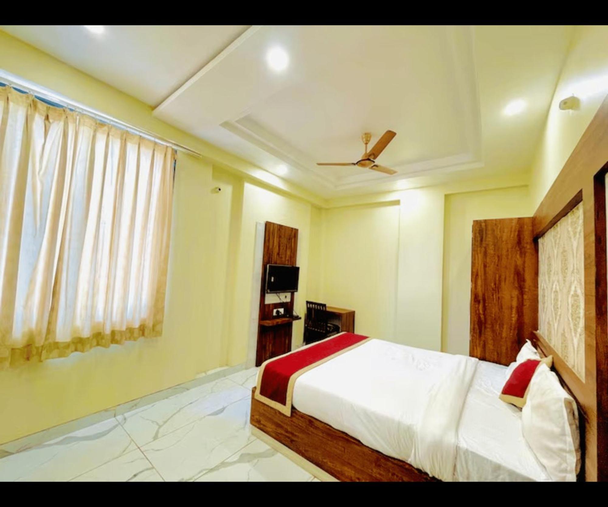 Hotel Hari Inn Jaipur Bagian luar foto
