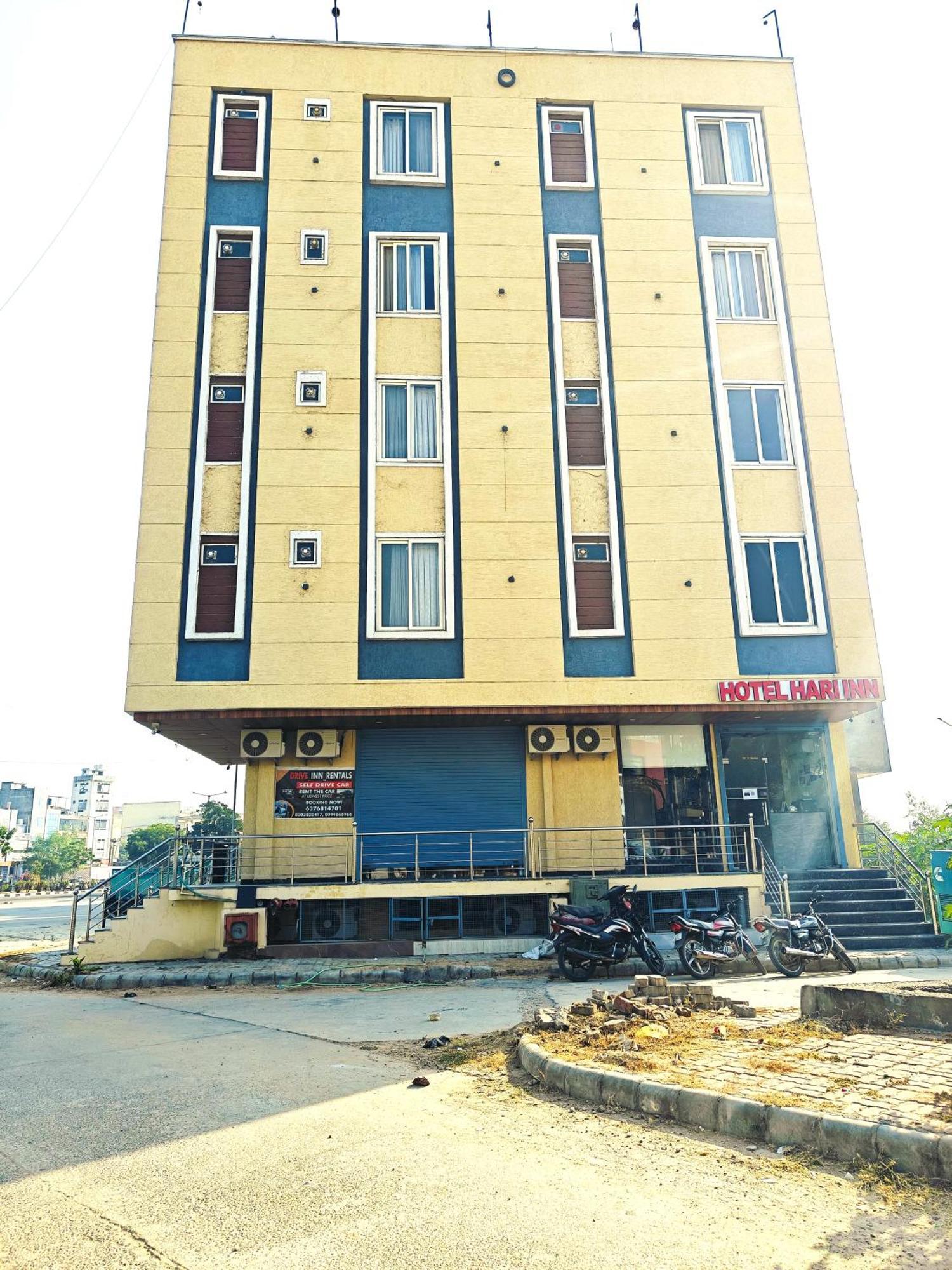 Hotel Hari Inn Jaipur Bagian luar foto